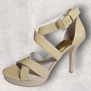 Michael Kors Evie Patent Leather Platform Heels Ankle Strappy Sandal Beige 7.5